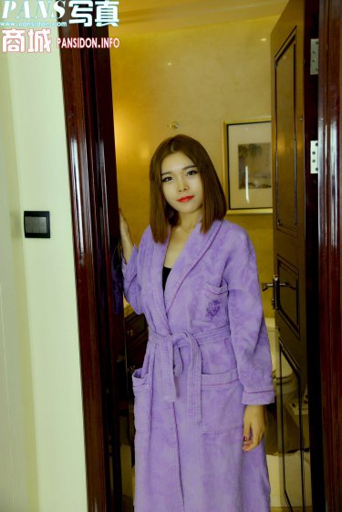 日本水蜜桃身体乳与韩国美白对比